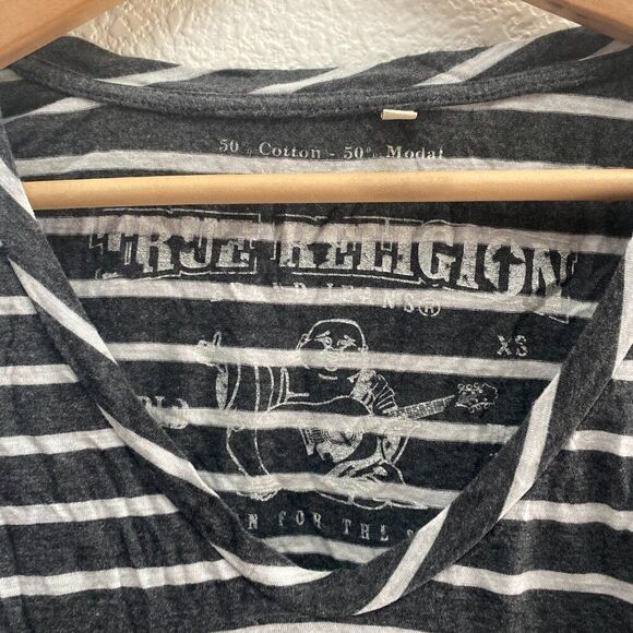 True Religion Striped Long Sleeve Shirt Top Gray Color V-Neck Small - Picture 2 of 3